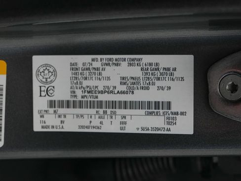 Certified 2024 Ford Bronco Badlands AWD/4WD image 35