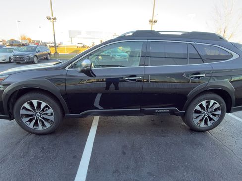 Certified 2025 Subaru Outback Touring image 6