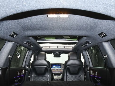 Used 2025 Mercedes-Benz GLS 450 4MATIC image 73