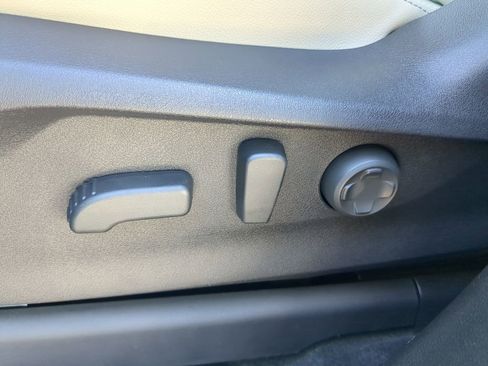 New 2026 Subaru Ascent Limited image 20