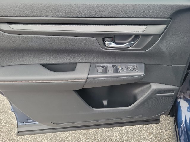 Certified 2026 Honda CR-V Sport image 8