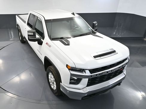 Used 2023 Chevrolet Silverado 2500 LT AWD/4WD image 57