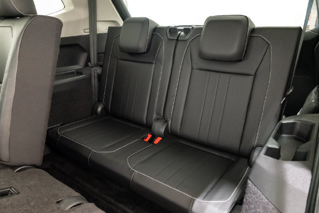 Used 2023 Volkswagen Tiguan SE FWD image 22