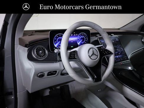 Used 2023 Mercedes-Benz EQS 450+ 4MATIC SUV image 30