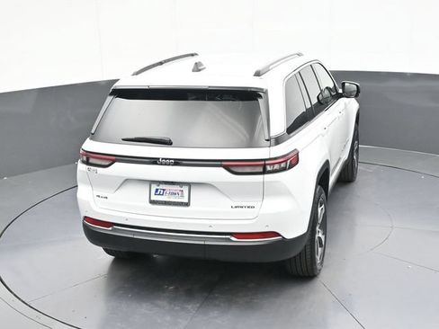 Used 2023 Jeep Grand Cherokee Limited AWD/4WD image 59