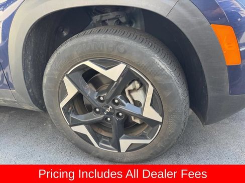 Used 2024 Kia Seltos EX AWD/4WD image 2