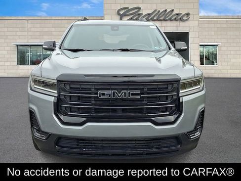 Used 2023 GMC Acadia SLE w/ Driver Convenience Package image 3