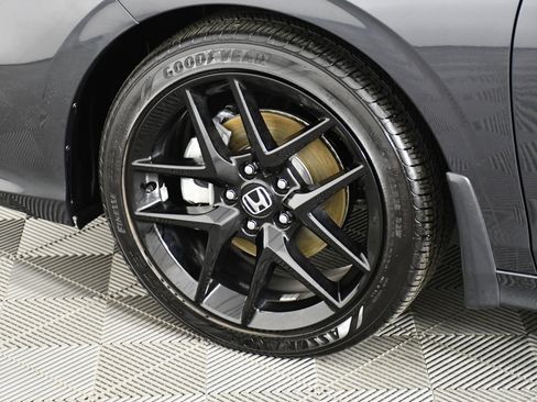 Certified 2025 Honda Civic Sport image 51