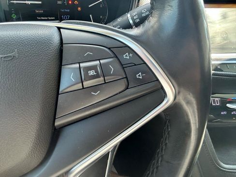 Used 2018 Cadillac XT5 Luxury w/ Trailering Package AWD/4WD image 20