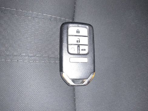 Used 2021 Honda Civic Sport image 32