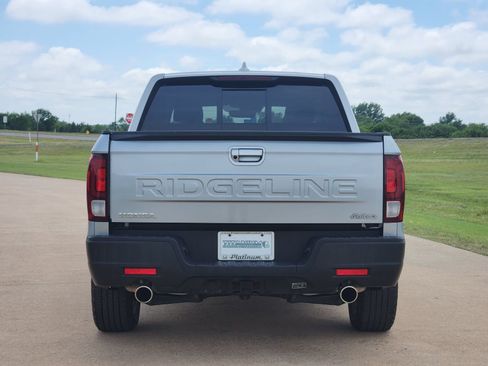 Used 2025 Honda Ridgeline RTL image 9