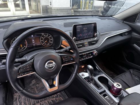 Used 2020 Nissan Altima 2.5 Platinum image 5