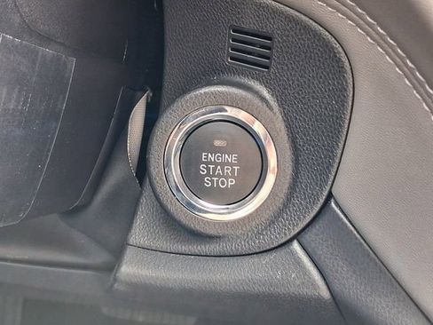 Certified 2025 Subaru Outback Onyx Edition image 33