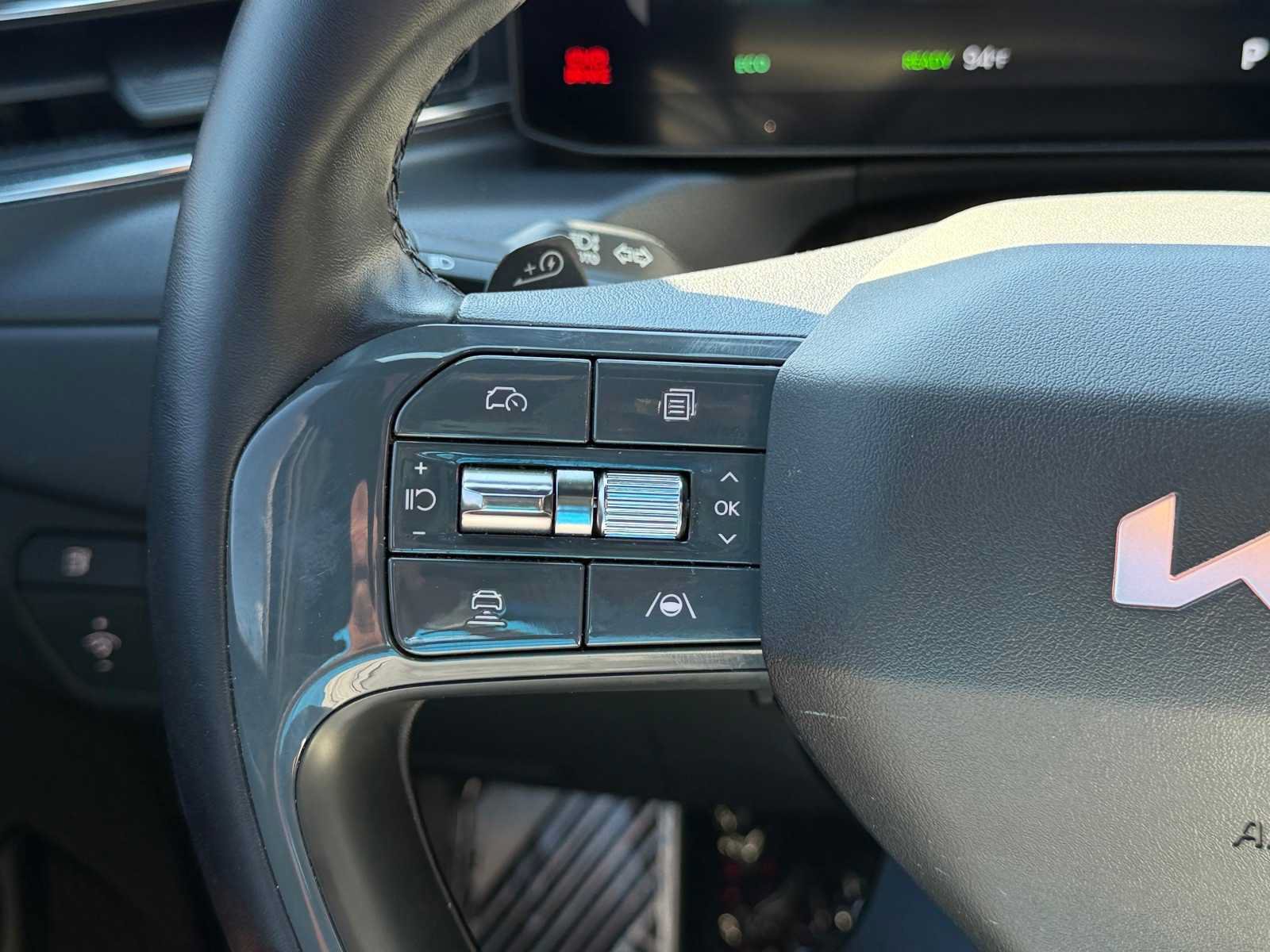 Used 2024 Kia EV9 GT-Line AWD/4WD image 16