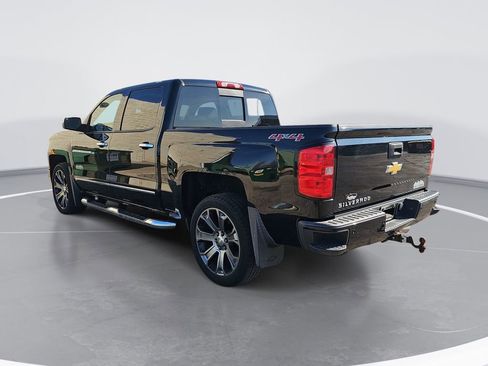 Used 2014 Chevrolet Silverado 1500 High Country w/ High Country Premium Package AWD/4WD image 6