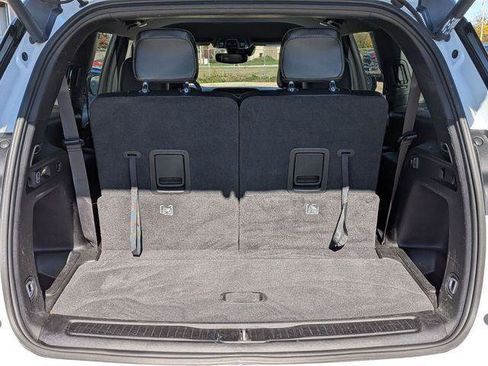 Certified 2024 Jeep Grand Cherokee L Altitude image 27