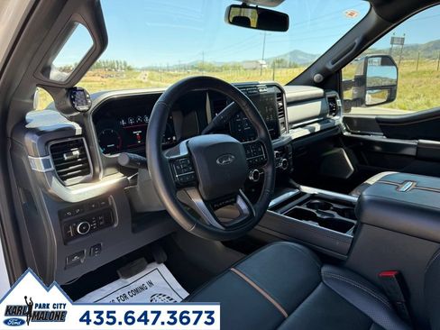 Used 2024 Ford F450 Platinum w/ FX4 Off-Road Package AWD/4WD image 18