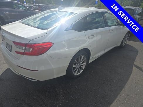 Used 2022 Honda Accord LX image 8