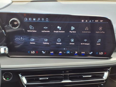 New 2026 Chevrolet Traverse LT w/ Driver Confidence Package image 15