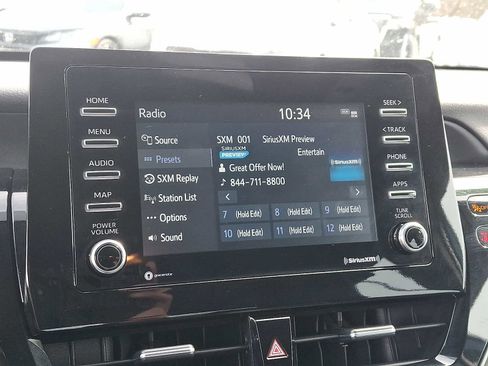 Used 2024 Toyota Camry SE image 17