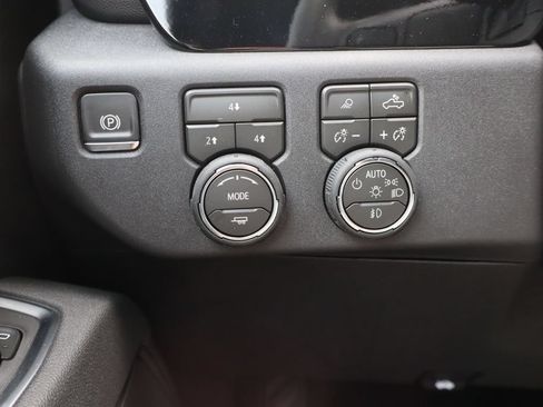 New 2026 Chevrolet Silverado 2500 LT AWD/4WD image 13