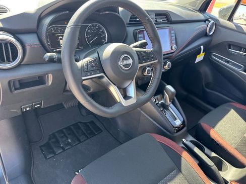 New 2025 Nissan Versa SR w/ Trunk Package image 16