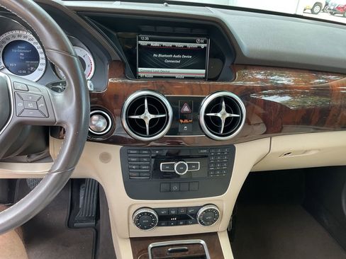 Used 2014 Mercedes-Benz GLK 250 BlueTEC 4MATIC image 18