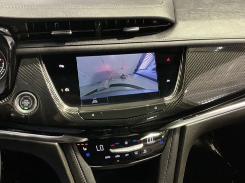 Used 2025 Cadillac XT6 Sport AWD/4WD image 20