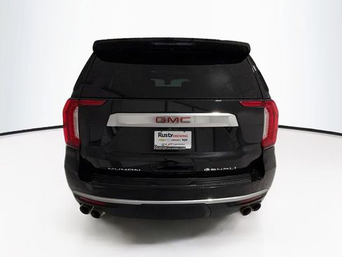 Used 2023 GMC Yukon XL Denali w/ Denali Reserve Package image 6
