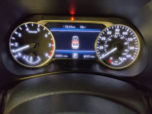 Used 2025 Nissan Sentra SV FWD image 23