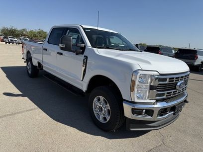 New 2026 Ford F350 XLT w/ 360-Degree Camera Package