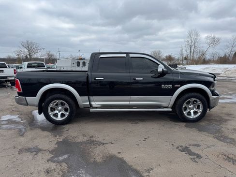 Used 2014 RAM 1500 Laramie w/ Trailer Tow Group image 6