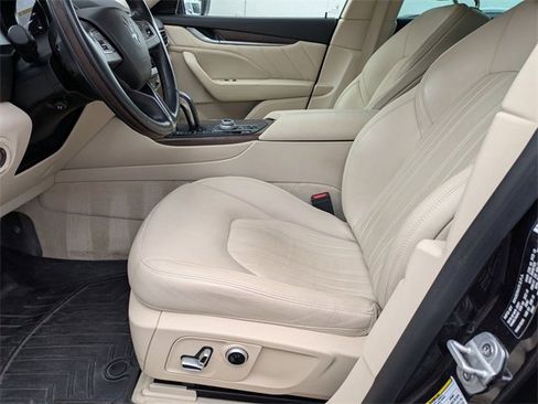 Used 2022 Maserati Levante GT image 12