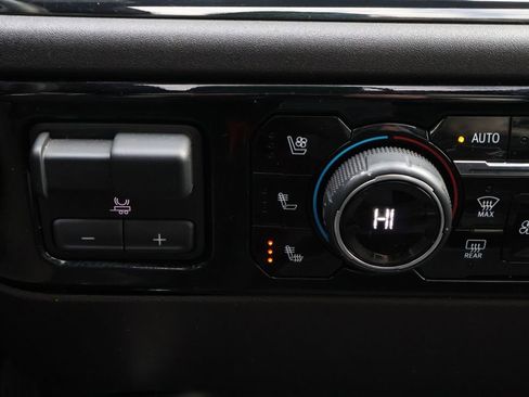 Certified 2024 Chevrolet Silverado 2500 ZR2 w/ ZR2 Bison Edition image 23