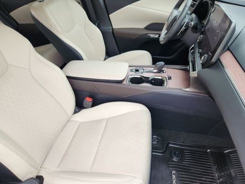 Used 2023 Lexus RX 350 w/ Accessory Package (Z1) image 10