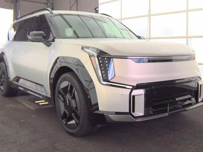 Certified 2024 Kia EV9 GT-Line