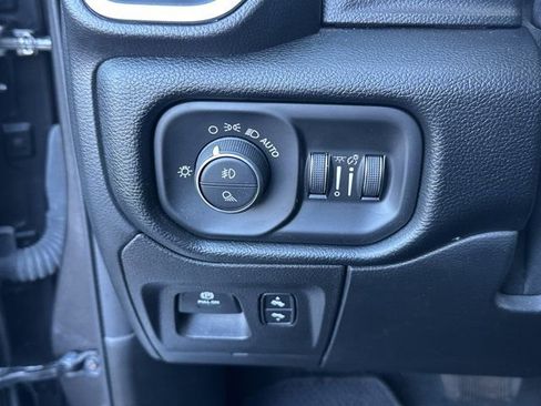 Used 2021 RAM 1500 Laramie image 29