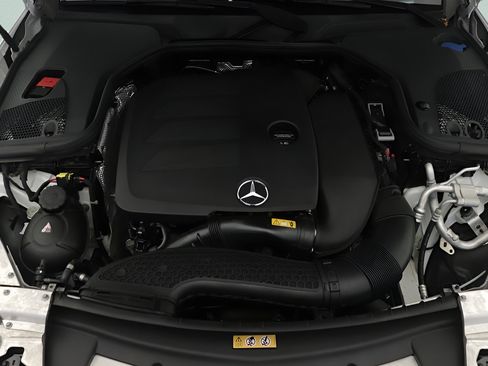 Used 2022 Mercedes-Benz E 350 Sedan image 24