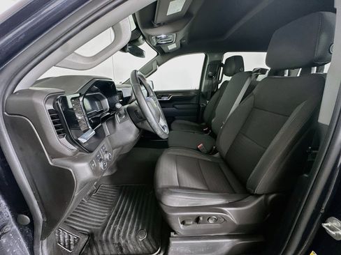 Used 2024 Chevrolet Silverado 1500 LT AWD/4WD image 13