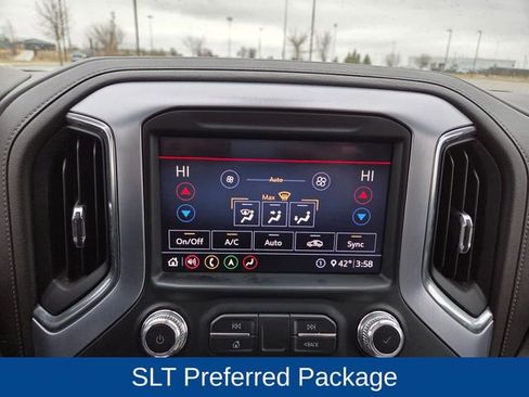 Used 2020 GMC Sierra 1500 SLT w/ SLT Premium Plus Package AWD/4WD image 30