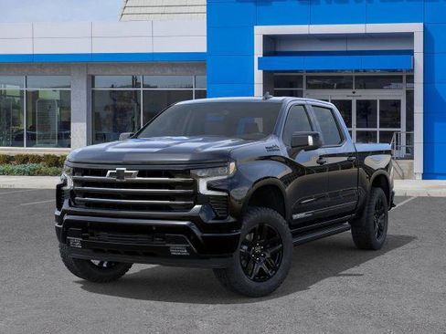 New 2026 Chevrolet Silverado 1500 High Country w/ Midnight Edition image 6