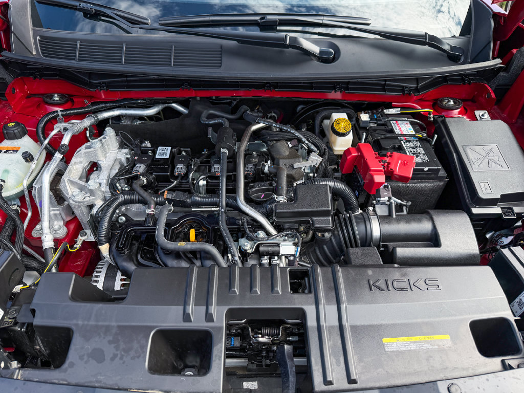 Certified 2026 Nissan Kicks SR AWD/4WD image 34
