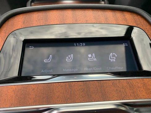 New 2026 Lincoln Navigator L Black Label AWD/4WD image 20
