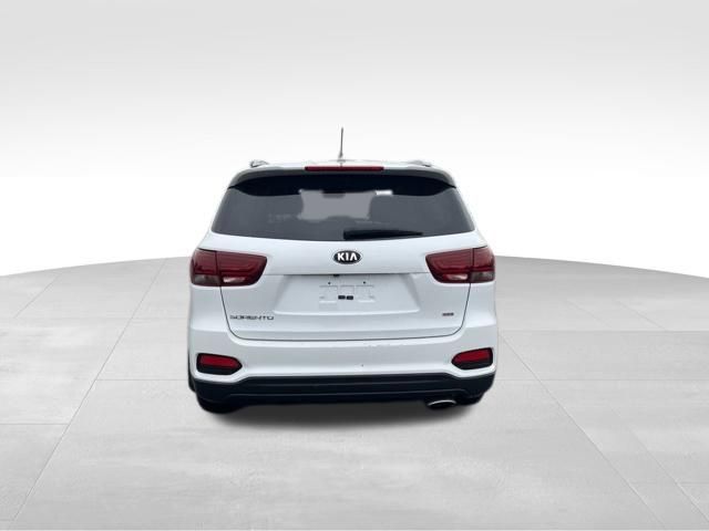 Used 2019 Kia Sorento AWD image 4