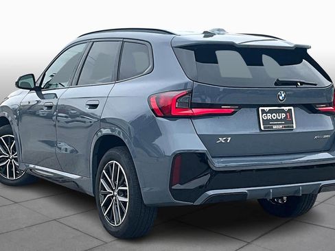 Used 2025 BMW X1 xDrive28i w/ Premium Package image 12