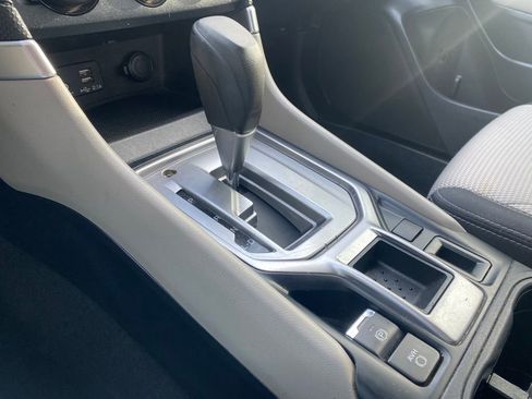 Used 2021 Subaru Forester image 27