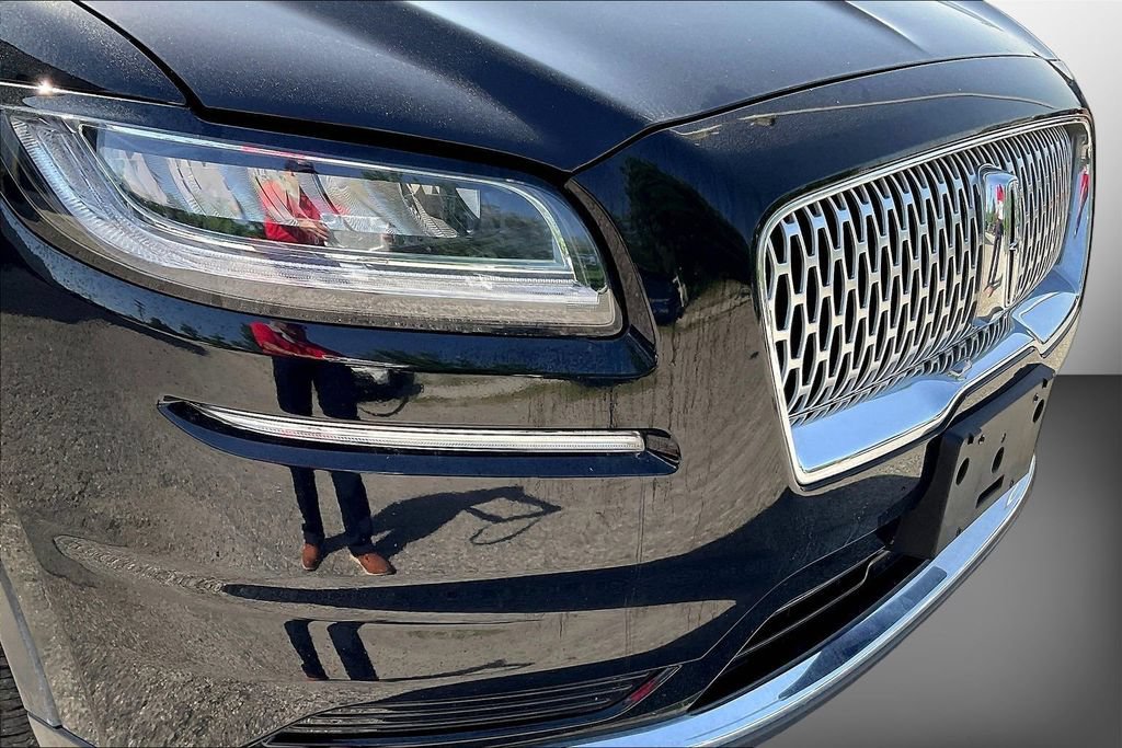 Used 2022 Lincoln Nautilus AWD w/ Premium Package image 32