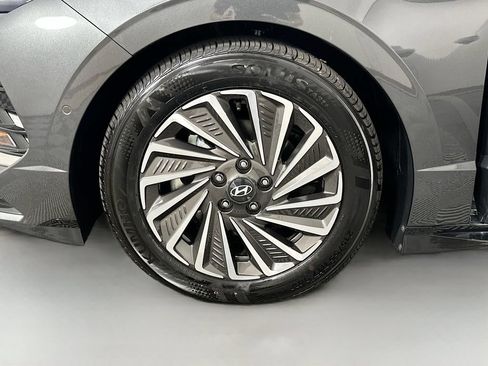 Certified 2026 Hyundai Sonata Limited FWD image 33
