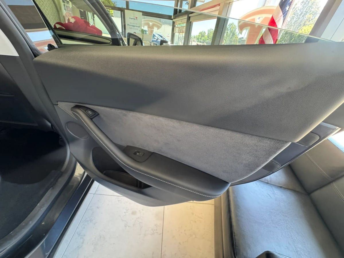 Used 2024 Tesla Model Y Long Range RWD image 24