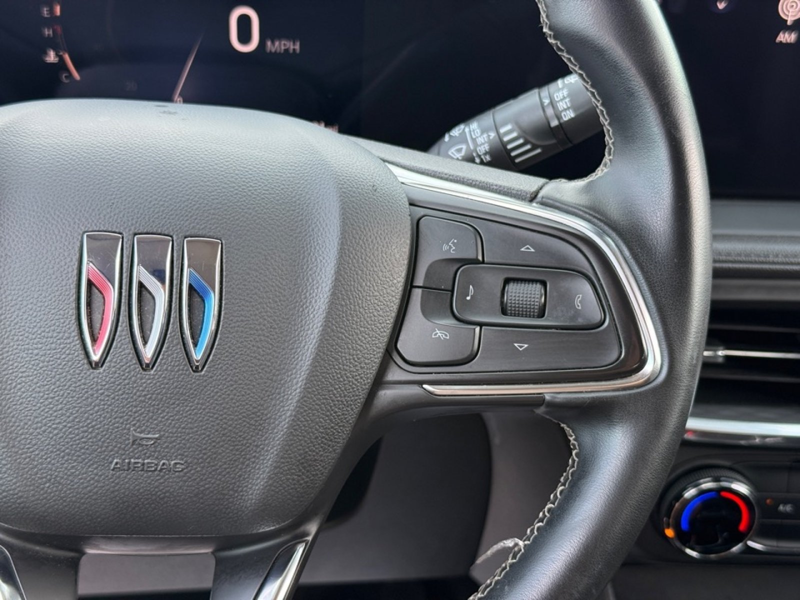 Used 2024 Buick Encore GX Preferred FWD image 20
